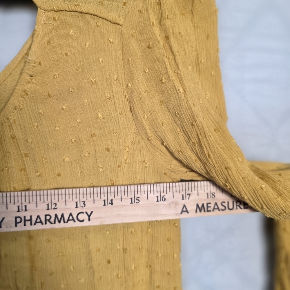 Umgee Floral Embroidered Mustard Blouse Sz M - Picture 10 of 10